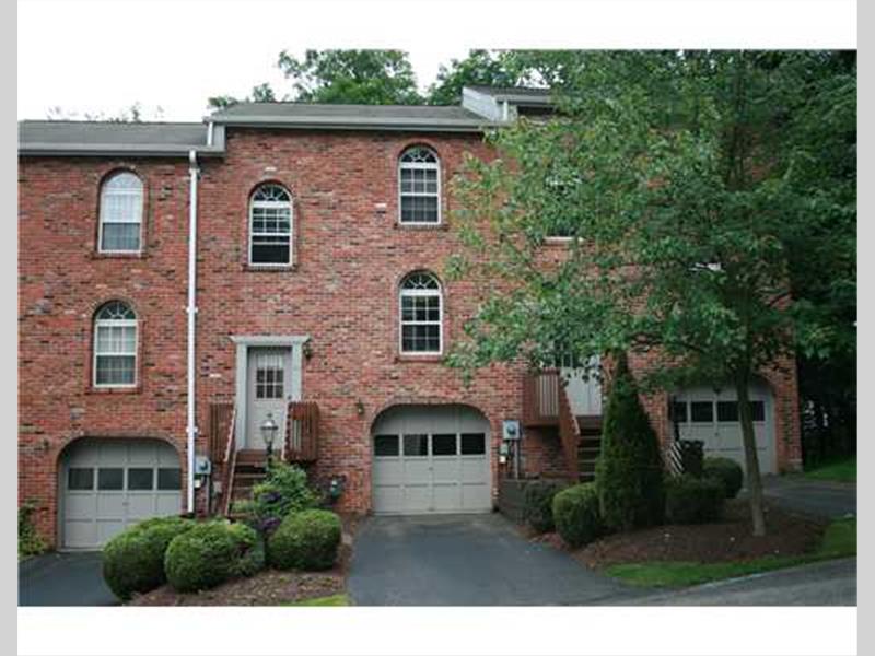 121 Pinewood Court Pittsburgh PA 121 Pinewood Court Pittsburgh PA